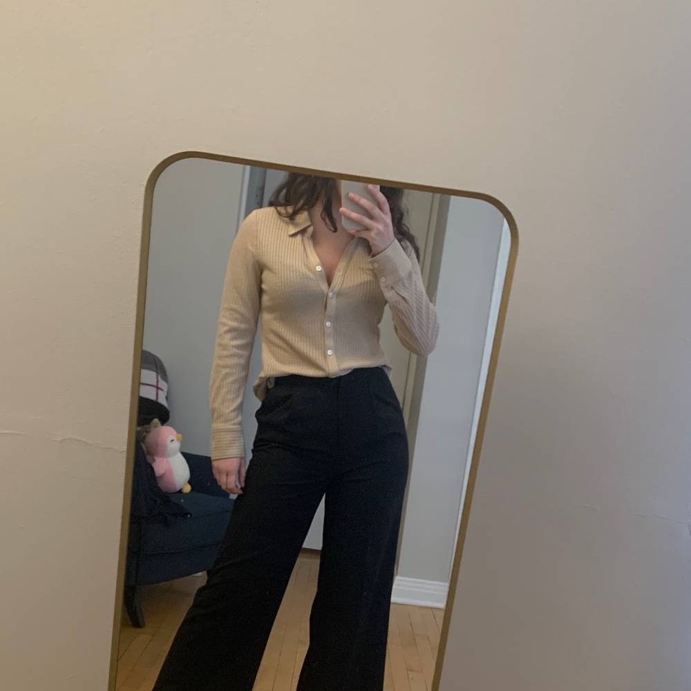 Beige Button-Up Shirt - Picture 3 of 3